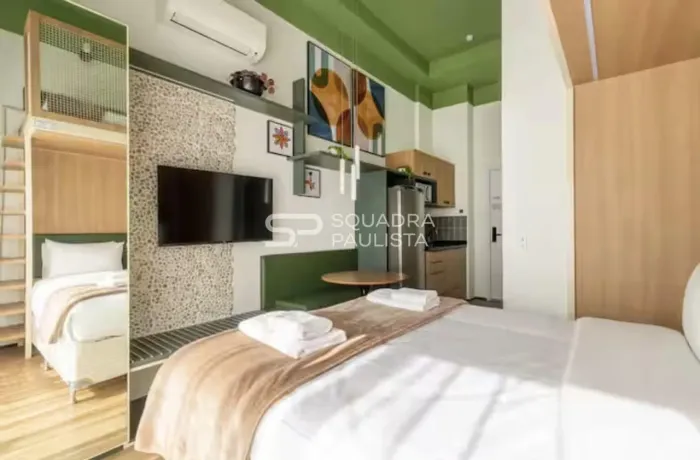 Studio com 27.0 m², mobiliado, com pé direito de 3,70m à venda em Moema Passaros