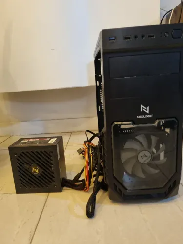 Fonte neologic 500w 80 plus bronze +gabinete com uma fan