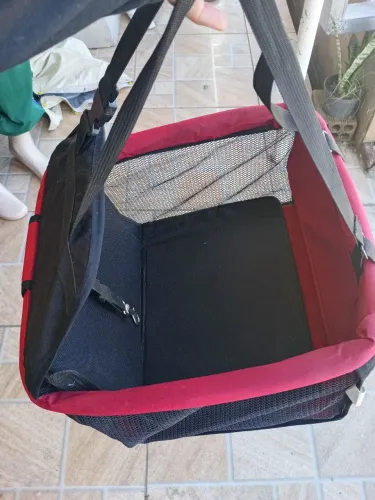 Cadeirinha Assento Pet para Carro (Até 10kg) - Muito Conservada!