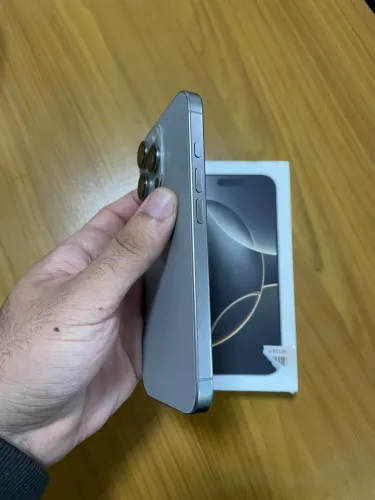 iPhone 16 PRO impecável 