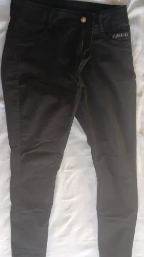 calça 42 MEITRIX preta
