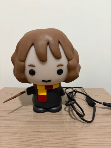 Luminária Hermione (Harry Potter) LED - praticamente nova