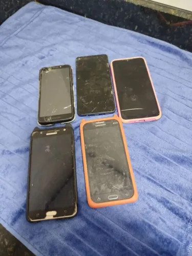 Celular para tirar peças 
