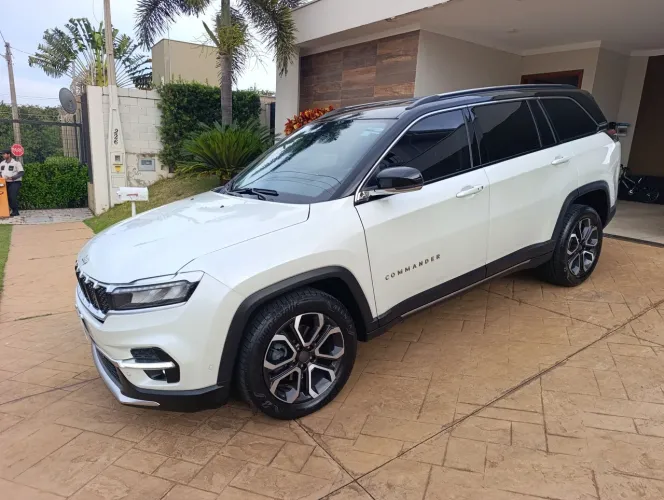 Jeep Commander Limited T270 1.3 TB Flex AUT 2023