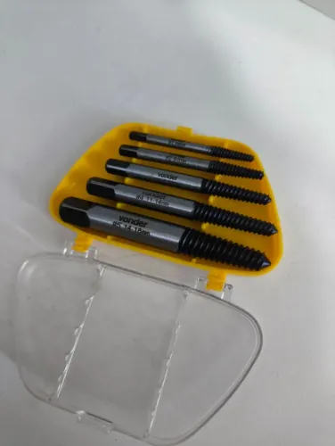 Kit Extrator de Parafusos Vonder , 5 peças em aço CrMo?