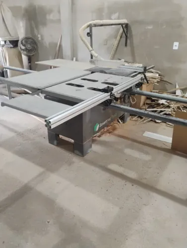 vendo esquadrejadeira  sm2