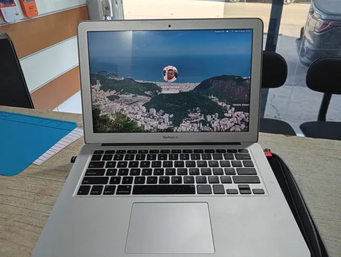 MACBOOK AIR 2017