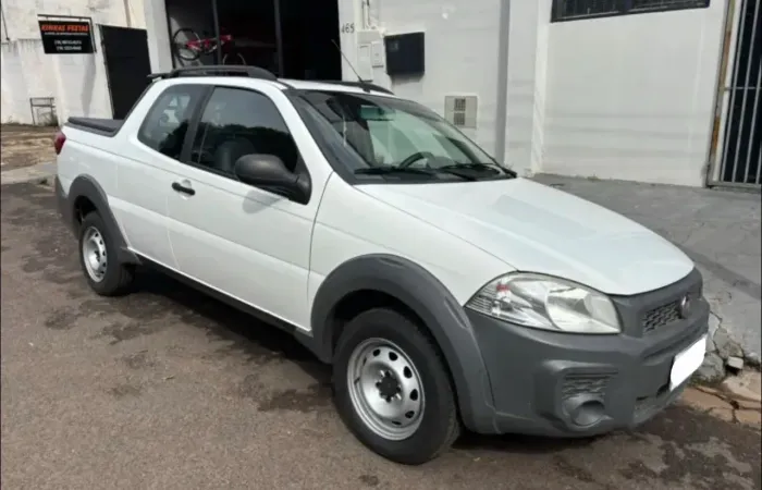 Fiat Strada Adventure1.8/ 1.8 Locker Flex CD 2014