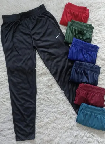 Calça esportiva helanca