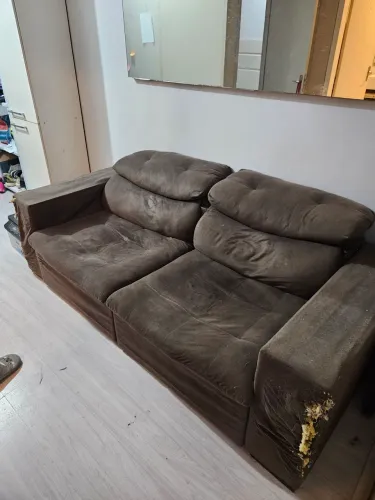 Sofa retrátil para doação