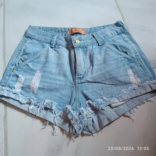 Short Jeans