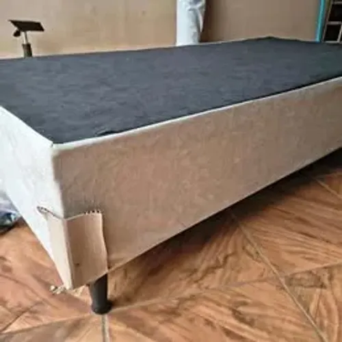 Base para cama casal bege 138x188 - R$ 339