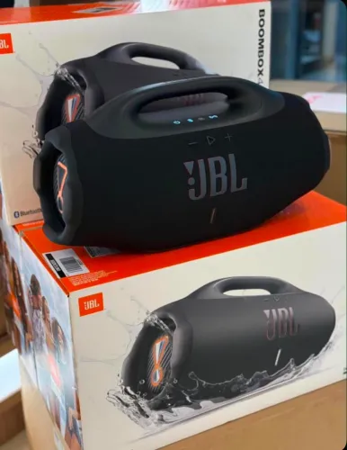 JBL BOMBOX 4