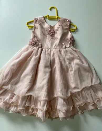Vestido de Festa Infantil Rosê Forrado em Camadas