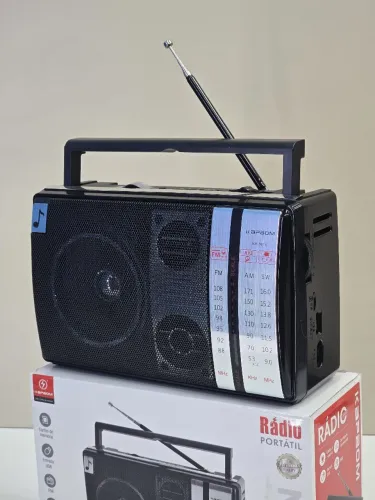 Radio retro completo am,FM,bluetooth pendreve recarregável 