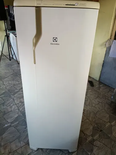 Geladeira Electrolux Mod RFE 39 Excelente Estado