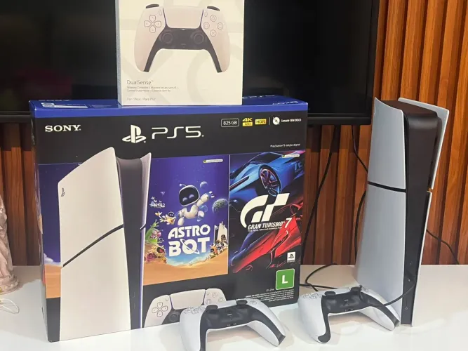 Ps5 mais 2 controles para vender logo