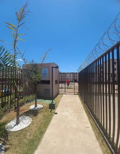 Apartamento para alugar, no Res.Flores do Cerrado.
