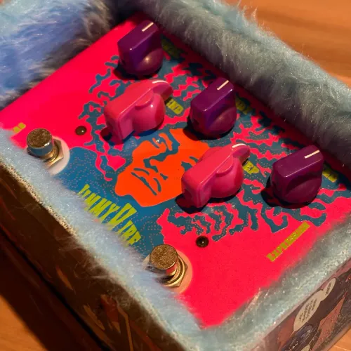 Pedal de guitarra univvibe Jimi Hendrix vibe aura amps