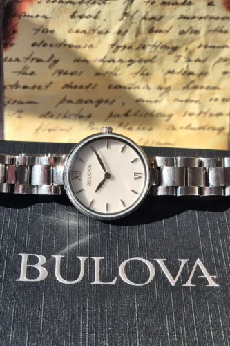 Relógio Bulova Classic Feminino 96L229 Original Quartz Aço + Caixa