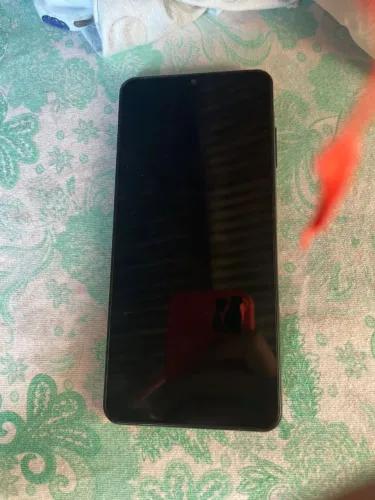 Celular 05 5g