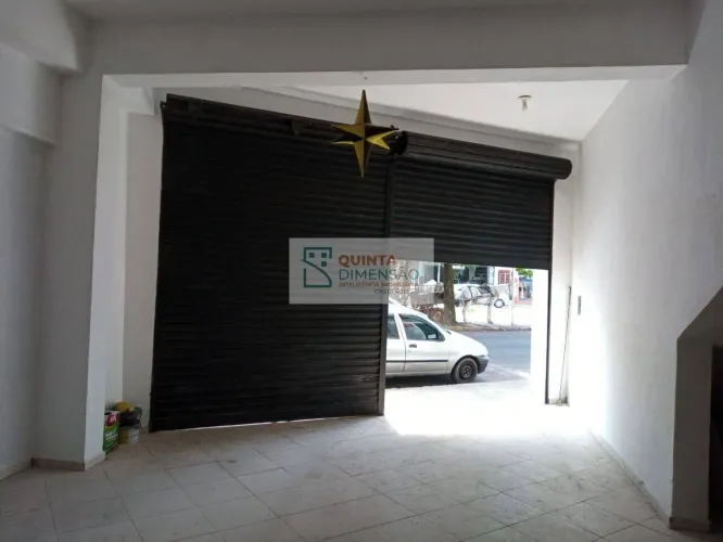 Galpão Comercial / Centro - 673