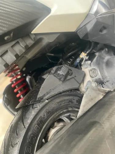 Honda elite 125 ! Boa só fazer alguns reparos na carenagem! O resto está toda boa