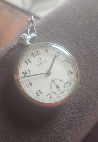Relógio de bolso Mondaine