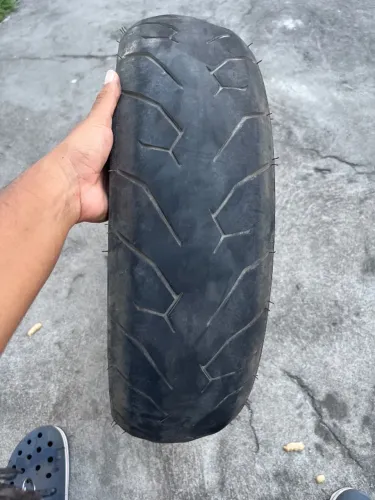 Pneu traseiro da moto Twister 250 2022 140/70/17