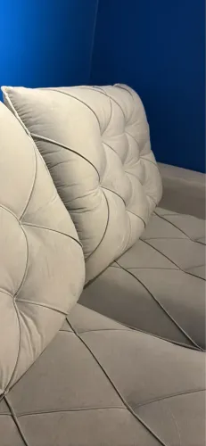 SOFÁ EM PERFEITO ESTADO