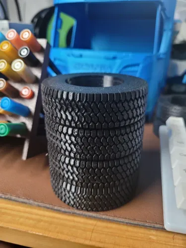 Kit 4 Pneus em TPU para RC TRUCK 1:14