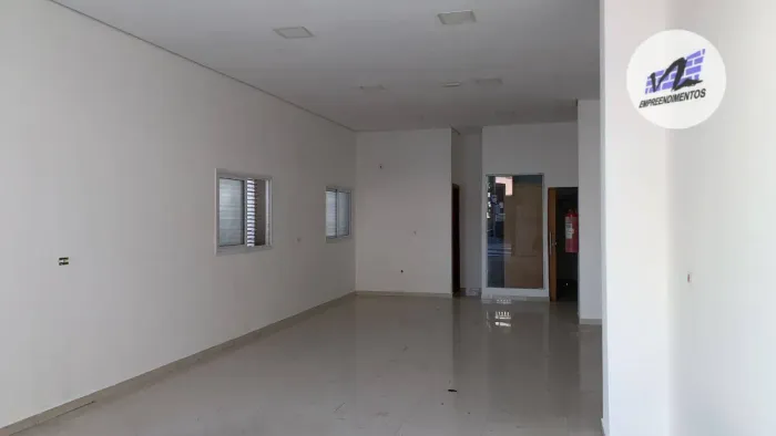 Salão para alugar, 77 m² por R$ 4.770/mês -Rua Manoel Augusto Ferreirinha, Nova Gerti, pró