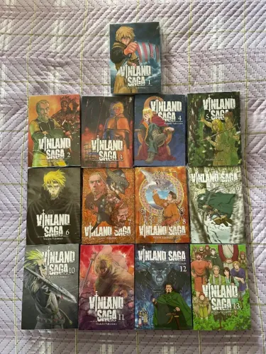 Mangá Vinland Saga Deluxe - Vol. 01 ao 13