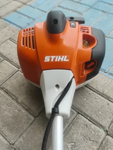 Roçadeira fs161