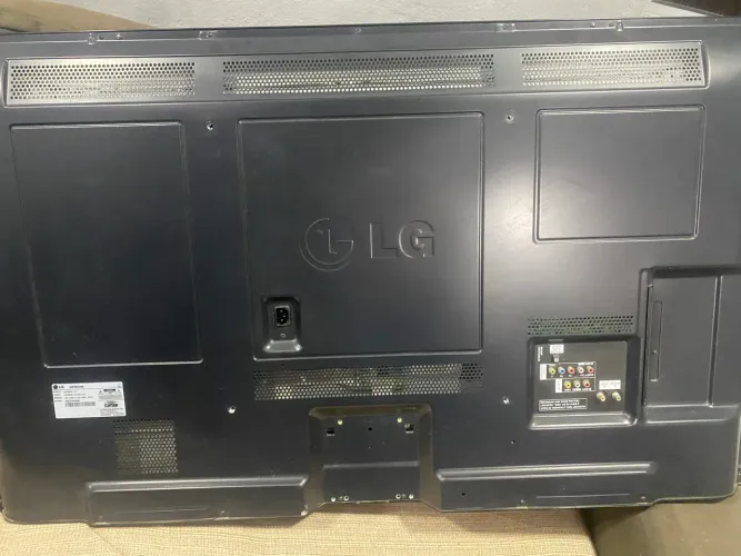 Tv LG 50 polegadas plasma não smart