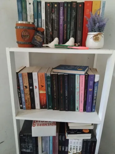 Vende-se livros