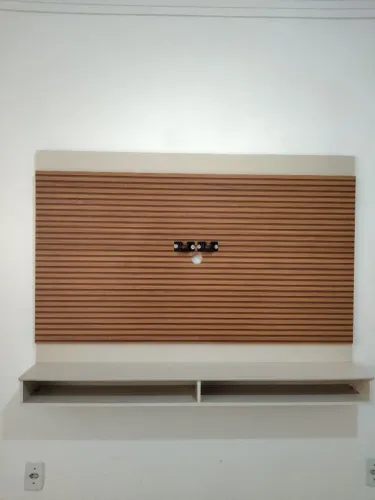 Painel Para TV com prateleira 
