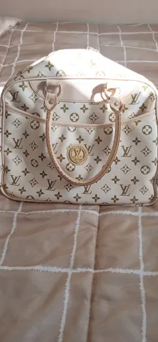 Bolsa feminina Louis Vuitton