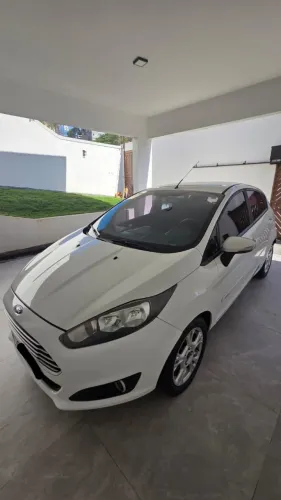 Ford Fiesta SEL 1.6 16V Flex Mec. 5P 2017