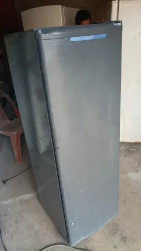 Vendo geladeira palito