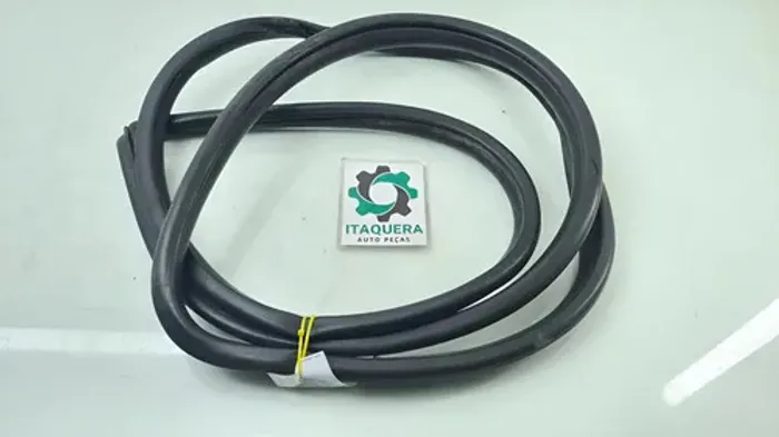 Borracha Carroceria Dianteira Esquerda Toyota Rav4 2014 2015 Preto