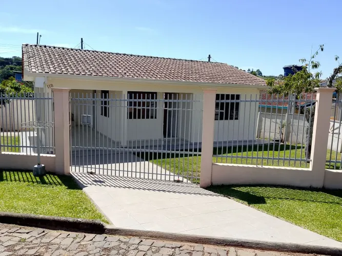 Casa de 54m² próximo ao campo municipal