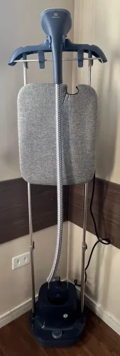 Vaporizador Higienizador de Roupas Electrolux