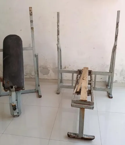 Supino academia treino musculação exercícios REFORMAR