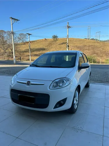 Fiat Palio Attractive 1.0 EVO Fire Flex 8V 5P 2016