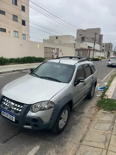 Fiat Palio Week.adv.lock.dualogic 1.8 Flex 2011