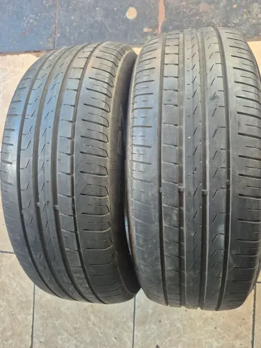 Par de pneus marca pirelli P7 cinturato aro 205/55/17