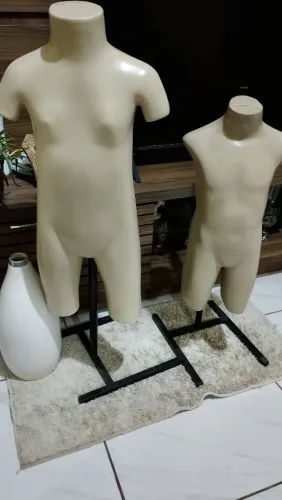 Manequins infantis