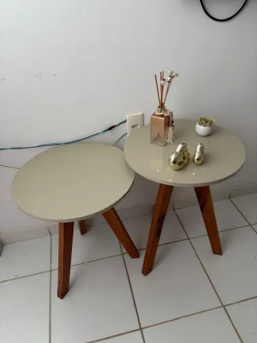 Vende-se duas banquinhas