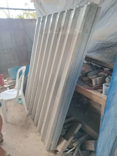 Telhas em alumiaço (1.75 × 1.28)